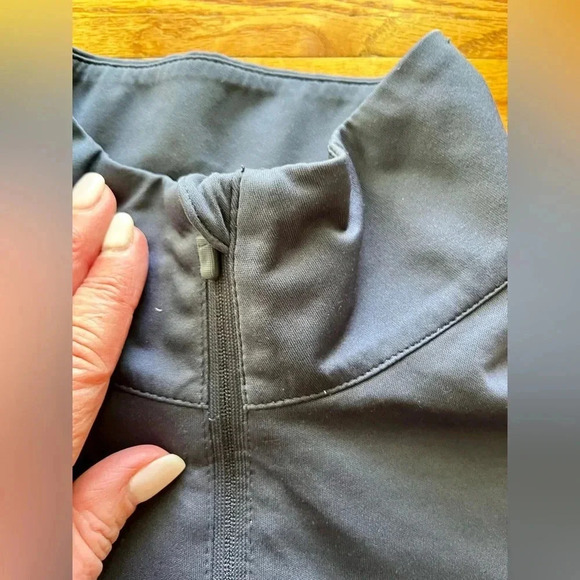 NIKE shield women’s zip up sporty jacket size small - blue - Picture 3 of 12